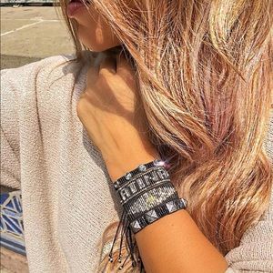 BRACELET SET (GLASS BEADS WITH TASSELS)